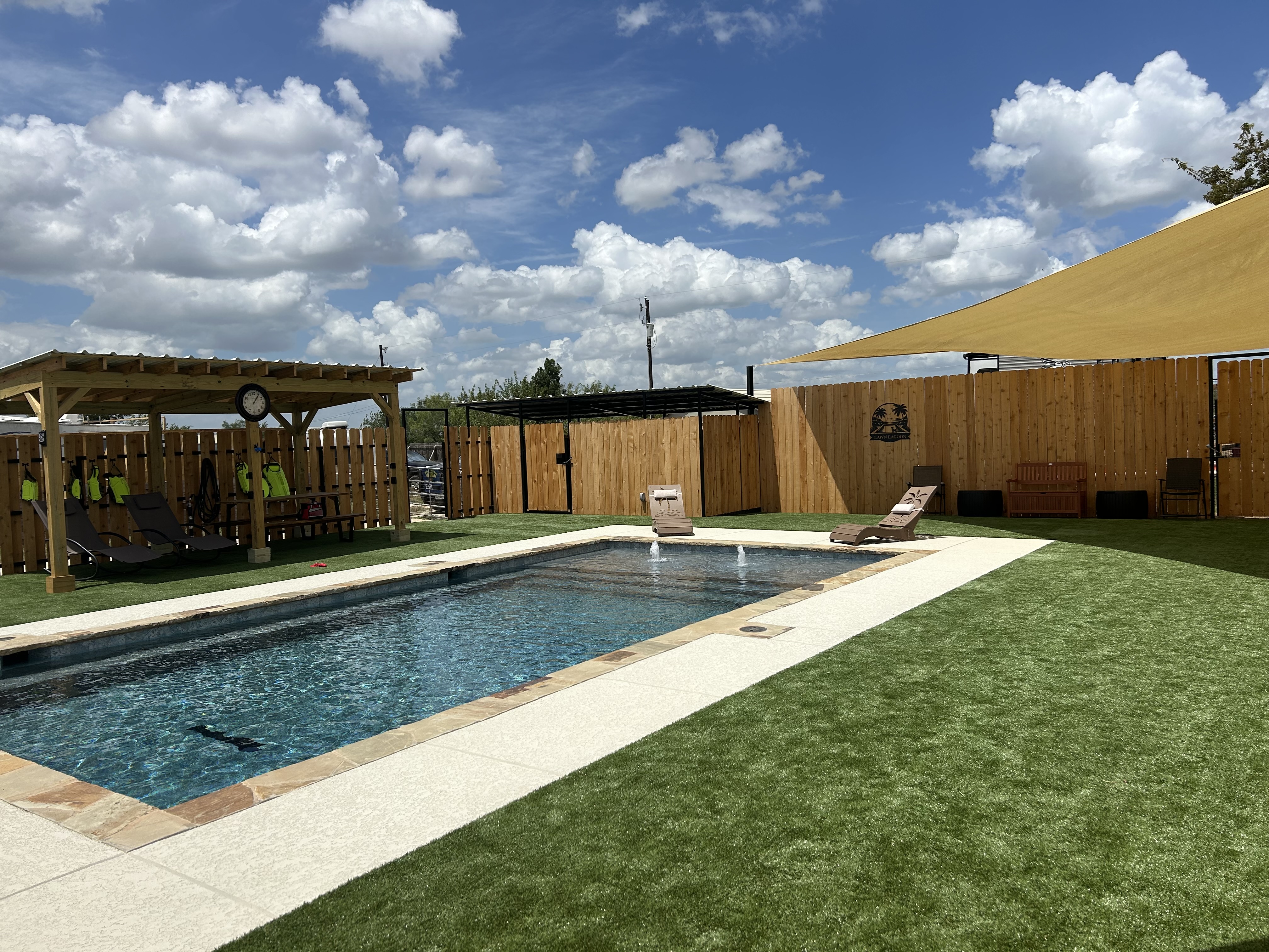 Lawn Lagoon at K9 Water World